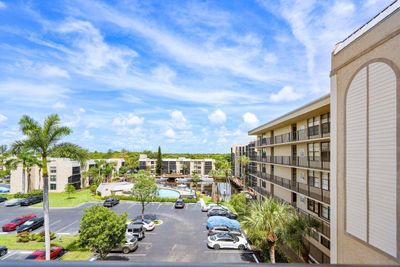 501 - 13 Royal Palm Way, Condo with 2 bedrooms, 2 bathrooms and null parking in Boca Raton FL | Image 1