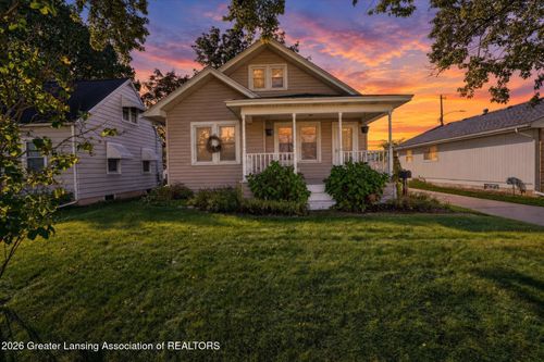 516 Fenton St, Lansing, MI, 48910-4533 | Card Image