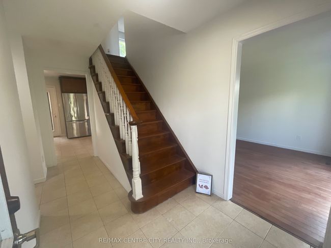 969 Apache Rd, House other with 3 bedrooms, 3 bathrooms and 4 parking in London ON | Image 10