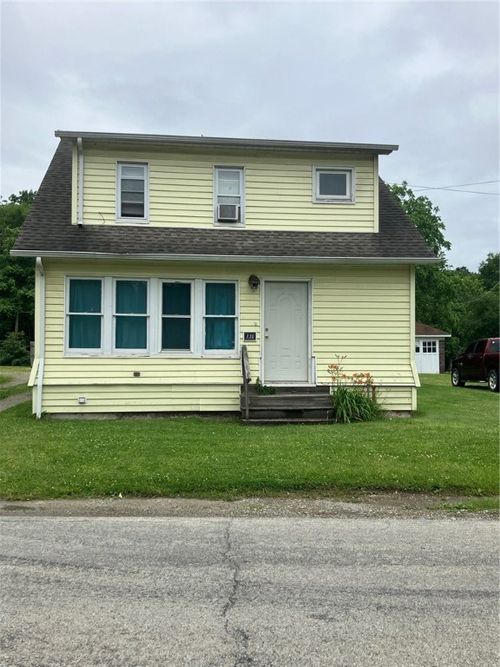 770 Old Indiana Rd, Josephine, PA, 15750-2018 | Card Image