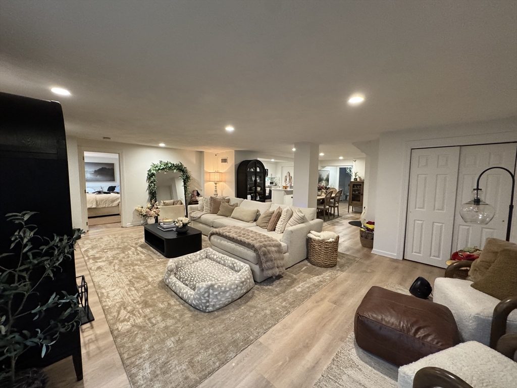 Residential Lease in Wellesley 2