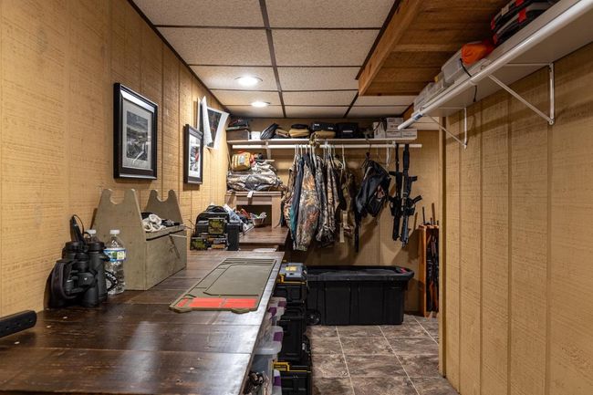 11 Meadowbrook Court, House other with 5 bedrooms, 5 bathrooms and null parking in GRAND CHUTE WI | Image 57