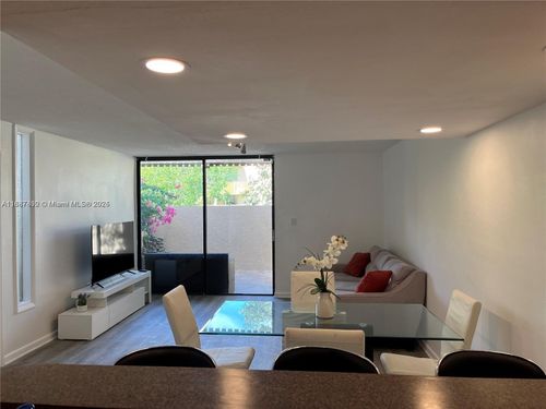 20006-20006 Sw 123rd Dr, Miami, FL, 33177-5212 | Card Image