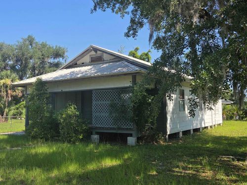 108 E Elm St, Perry, FL, 32347-1408 | Card Image