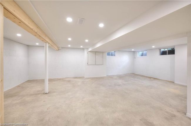 33 Golf Course Rd, House other with 3 bedrooms, 1 bathrooms and 6 parking in Conestogo ON | Image 49