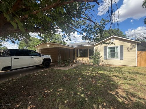 901 Ash, Merkel, TX, 79536-7003 | Card Image