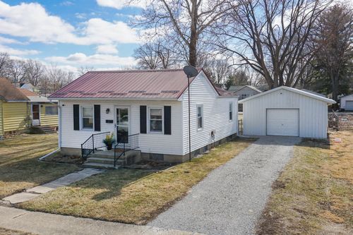 431 9th St, Lincoln, IL, 62656-1908 | Card Image