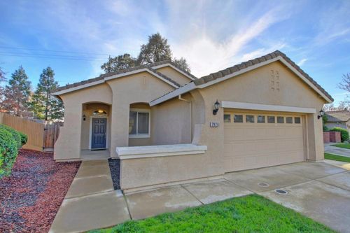 7926 Mansell Way, Elk Grove, CA, 95758-7828 | Card Image