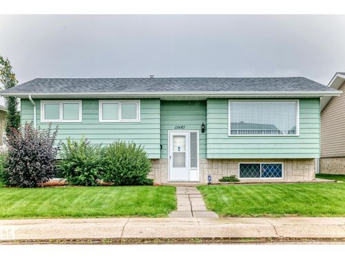 11461 152a Ave Nw, Edmonton, AB, T5X1E3 | Card Image