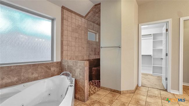1210 Mountain View Dr, House other with 3 bedrooms, 3 bathrooms and null parking in Harker Heights TX | Image 27