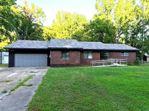 604 N Denison Rd, Idabel, OK, 74745-7333 | Card Image