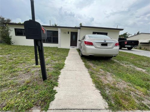 2750 Nw 172nd Ter, Miami Gardens, FL, 33056-4451 | Card Image