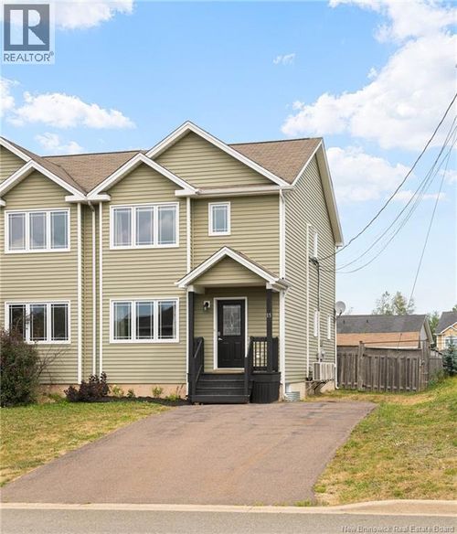 15 Myriam Cres, Moncton, NB, E1A0V4 | Card Image