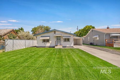 126 6th Ave S, Buhl, ID, 83316-1218 | Card Image