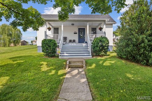 845 Moore St, Festus, MO, 63028-1341 | Card Image