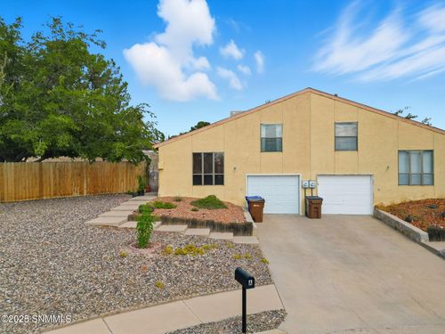3175 Posada Ct, Las Cruces, NM, 88011-5111 | Card Image