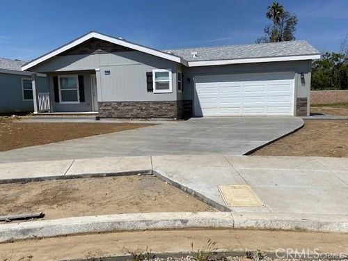 2280 Kyla Ct, San Bernardino, CA, 92410-1305 | Card Image