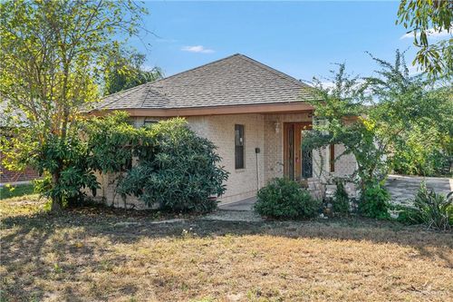 1721 W Maple Ave, McAllen, TX, 78501-4465 | Card Image