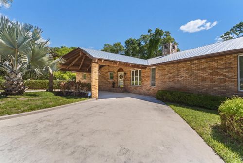 800 Ulrich Rd, Fort Pierce, FL, 34982-3978 | Card Image