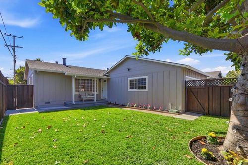 1616 Ark St, San Mateo, CA, 94403-1002 | Card Image
