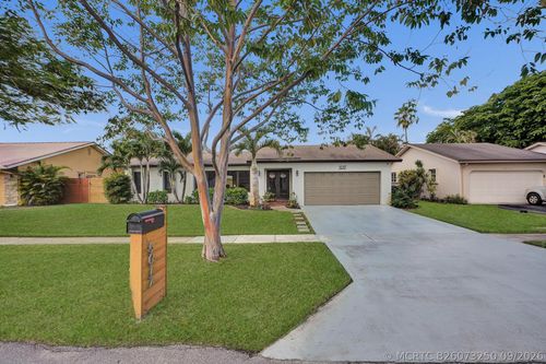 5017 Sw 87th Avenue, Cooper City, FL, 33328 | Card Image