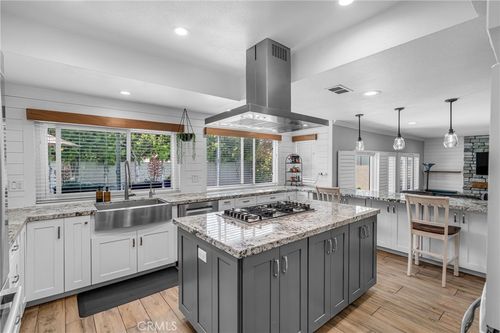 3652 San Joaquin Ave, Los Alamitos, CA, 90720 | Card Image