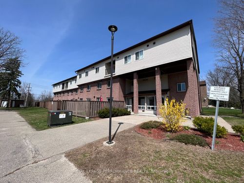 201-8 Pearl St, Smiths Falls, ON, K7A5B5 | Card Image