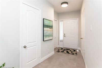 511 Oakvale Dr, Townhouse with 3 bedrooms, 2 bathrooms and 3 parking in Waterloo ON | Image 3