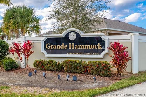 80 52nd Sq, Vero Beach, FL, 32968-2502 | Card Image
