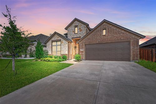 2607 Rosebud Ln, Mansfield, TX, 76084-3683 | Card Image