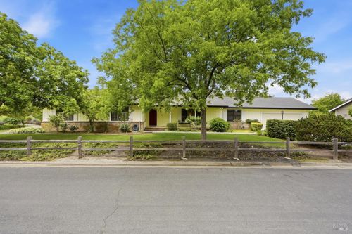 6123 Tamara Ln, Windsor, CA, 95492-9280 | Card Image