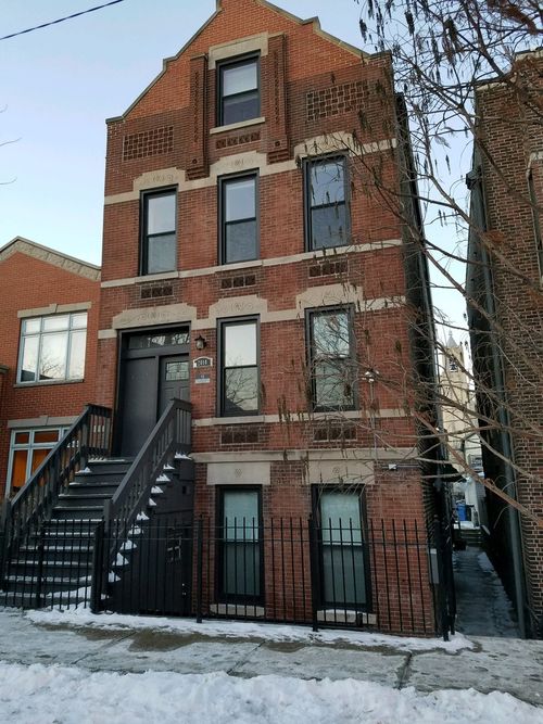 apt-3r-2014 Mclean Ave, Chicago, IL, 60647-4555 | Card Image