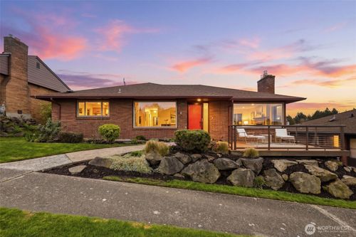 4019 Sw Henderson St, Seattle, WA, 98136-2541 | Card Image