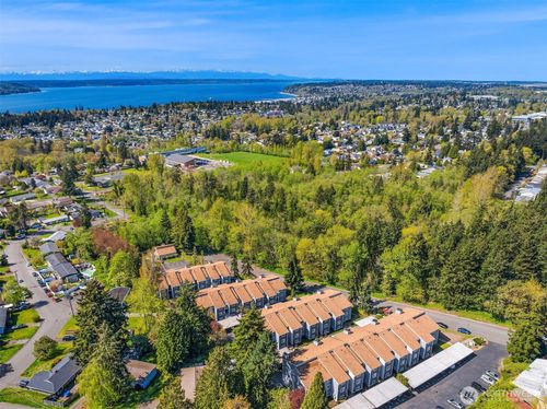 apt-d22-2411 S 248th St, Kent, WA, 98032-5002 | Card Image