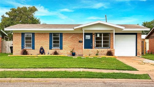 1021 Burr Dr, Corpus Christi, TX, 78412-3518 | Card Image