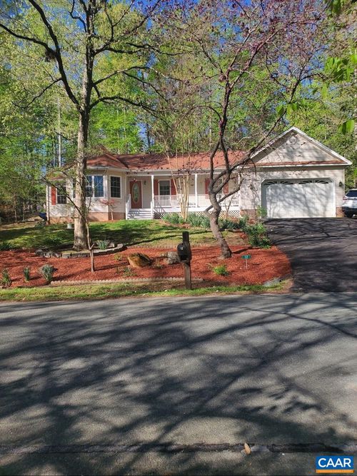 12 Whippoorwill Ln, PALMYRA, VA, 22963-2248 | Card Image