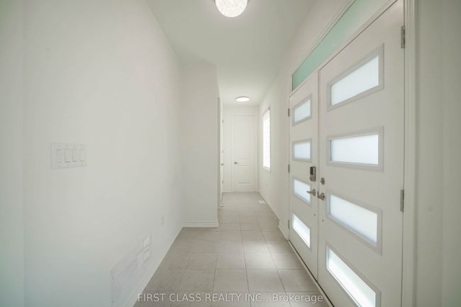 1475 Mockingbird Sq, House other with 4 bedrooms, 4 bathrooms and 2 parking in Pickering ON | Image 6