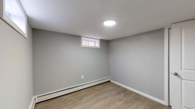 8 Batt St, House other with 5 bedrooms, 2 bathrooms and null parking in Middletown CT | Image 28