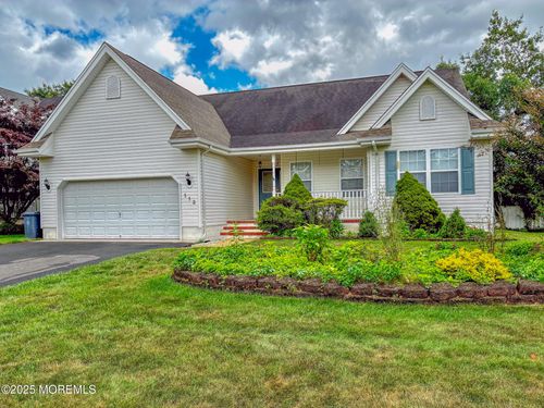 113 Compass Rd, Manahawkin, NJ, 08050-1250 | Card Image