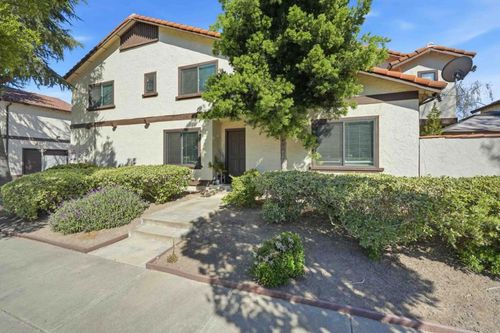 8400 Delta Dr, Gilroy, CA, 95020 | Card Image