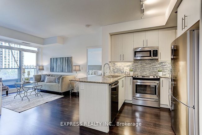308 - 55 Oneida Cres, Condo with 3 bedrooms, 2 bathrooms and null parking in Richmond Hill ON | Image 10