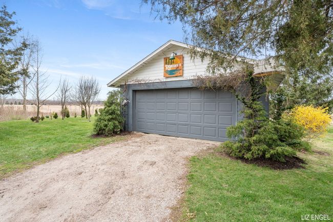 Detached Garage | Image 26