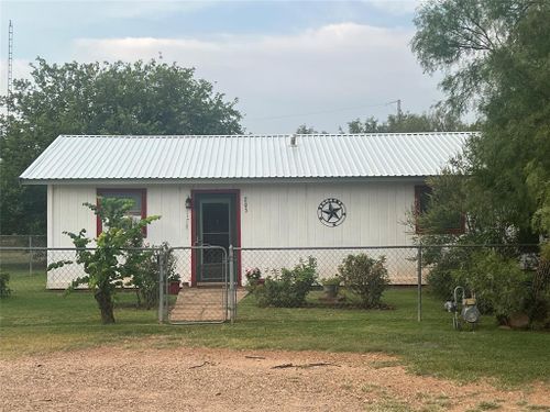 203 E Cedar, Benjamin, TX, 79505 | Card Image