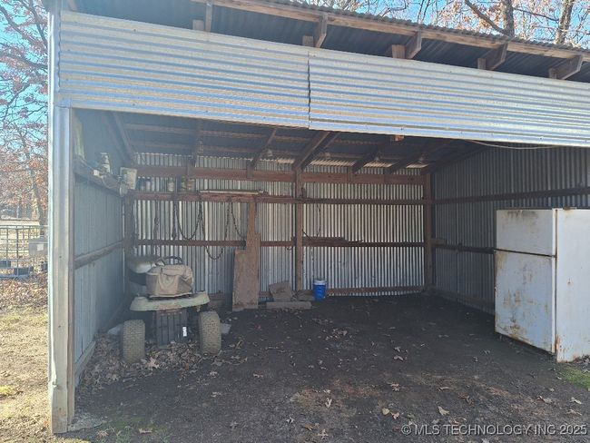 View of pole building | Image 4