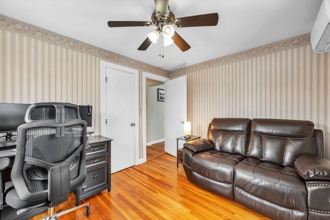117 Vale St, House other with 3 bedrooms, 2 bathrooms and 4 parking in Worcester MA | Image 12