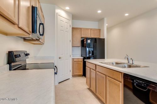 17593 W Desert Bloom St, Goodyear, AZ, 85338-4713 | Card Image