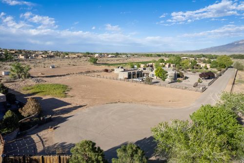 21 Paseo C De Baca, Corrales, NM, 87048-8249 | Card Image