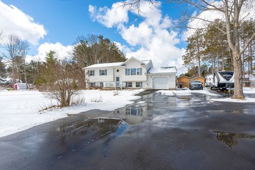 23 Valley Rd, Wilmot, NS, B0P1W0 | Card Image