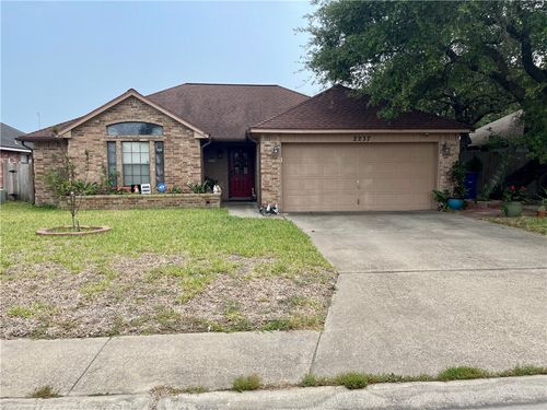 2237 Sunset Cliffs Dr, Ingleside, TX, 78362-4645 | Card Image
