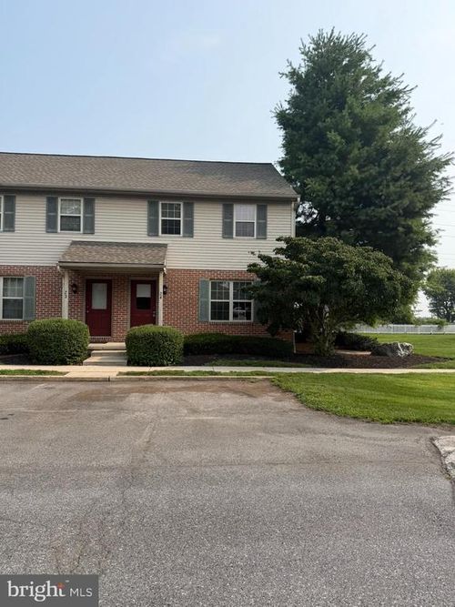 30-2165 Old Philadelphia Pike, LANCASTER, PA, 17602-3458 | Card Image